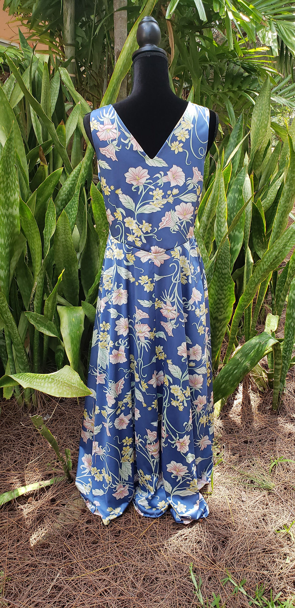 Thumbnail: Vintage Vanity Fair 2 - Piece Set Robe Set