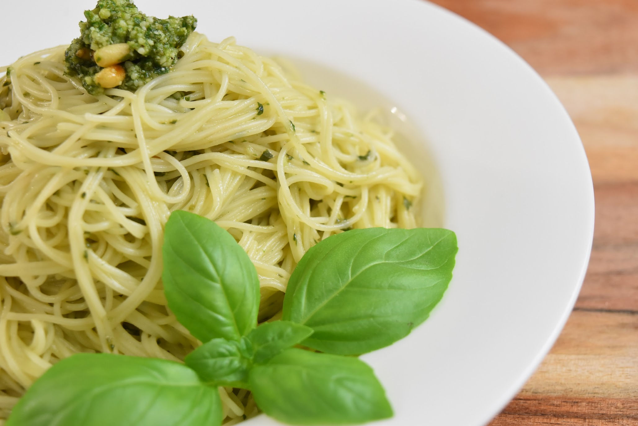 Capellini con Salsa di Pesto