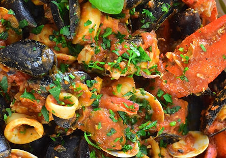 Zuppa di Pesce con Salsa Marinara