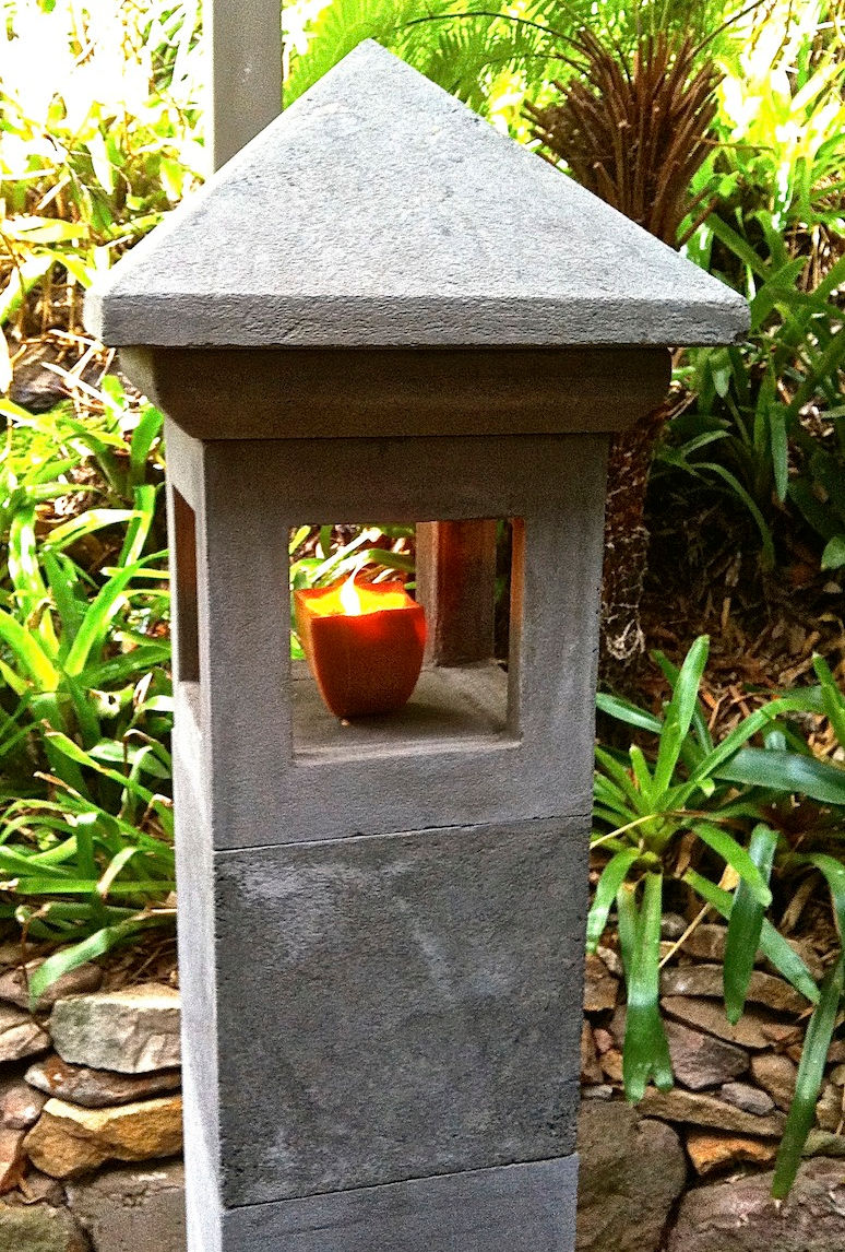 garden lanterns,pedestals,plinths,garden ornaments,bird baths,memorials,masks,wall plaques,cement castings,architectural shapes,saucers bowls,letter boxes,umbrella stands