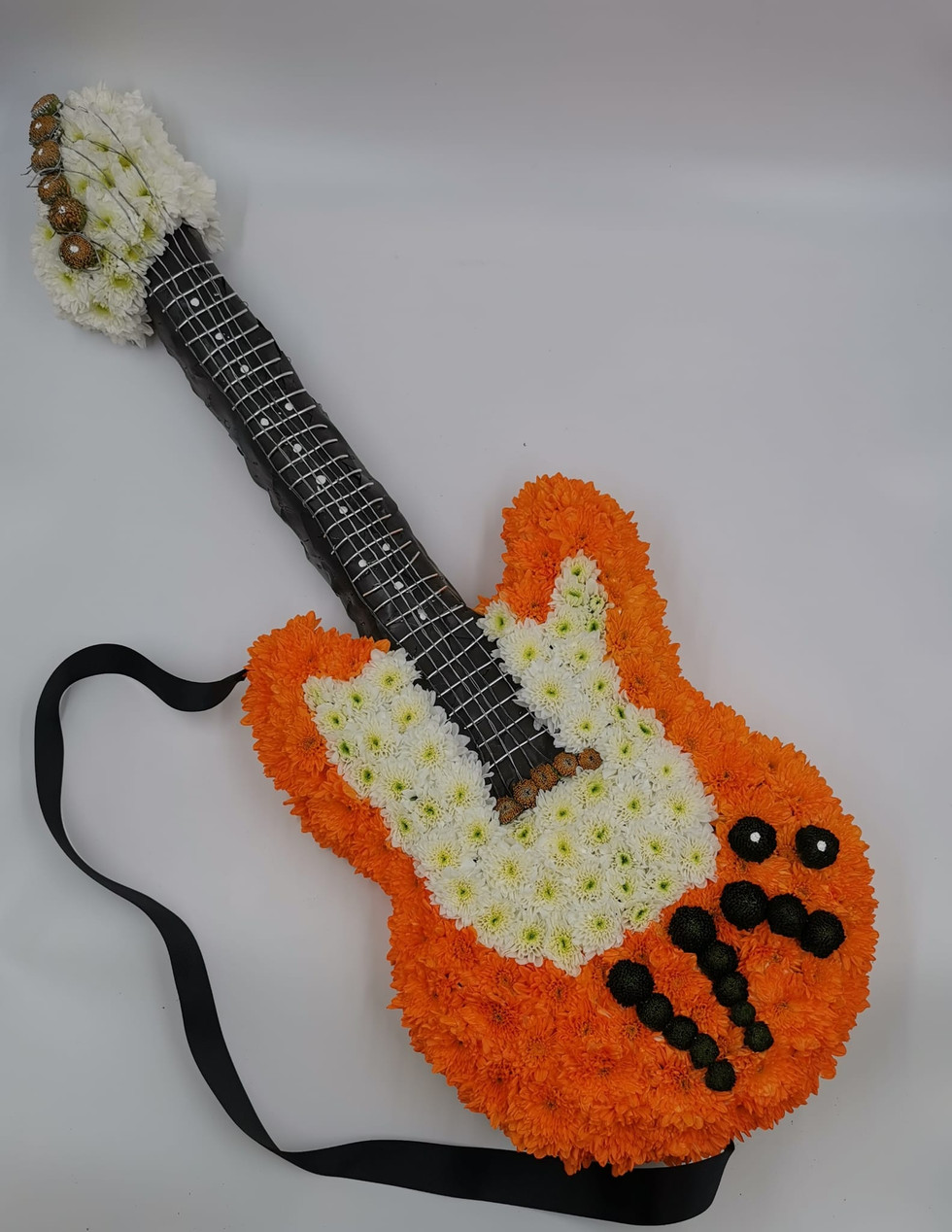 bespoke funeral tribute electric guitar.jpeg