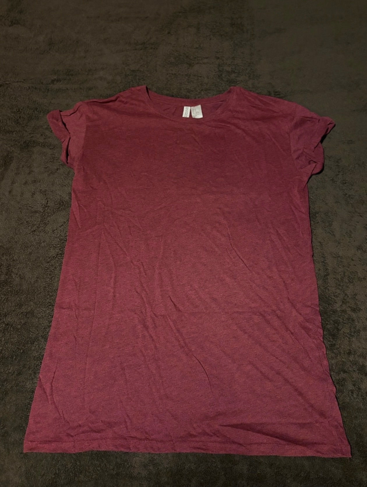 Divided Red Wine Long Rolled Sleeve Shirt