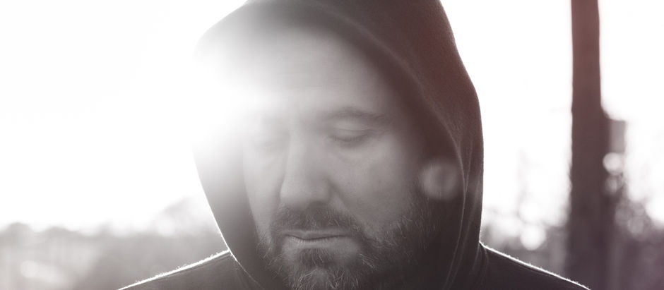 Viv Castle Keeps It Dark and Driving on ‘Pull Up’ via Rock Bottom Records