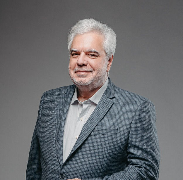 A Clinica Cuidar Psi é especialista em cuidar da saúde mental e bem estar. Localizada em São Paulo capital, somos a melhor escolha em psicologia. Entre nossas especializações atendemos Transtorno de Déficit de Atenção e Hiperatividade (TDAH), Transtorno de Ansiedade Generalizada, Transtorno Depressivo Maior, Transtorno do Humor Bipolar, Transtorno Obsessivo Compulsivo, Transtorno do Espectro Autista (TEA) e Transtorno Opositor Desafiador.