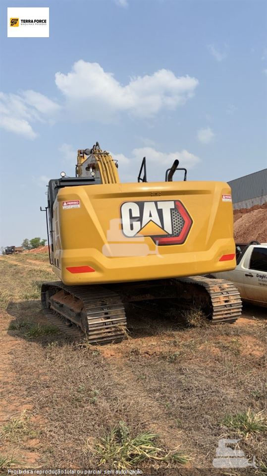 Escavadeira Caterpillar 320GC
