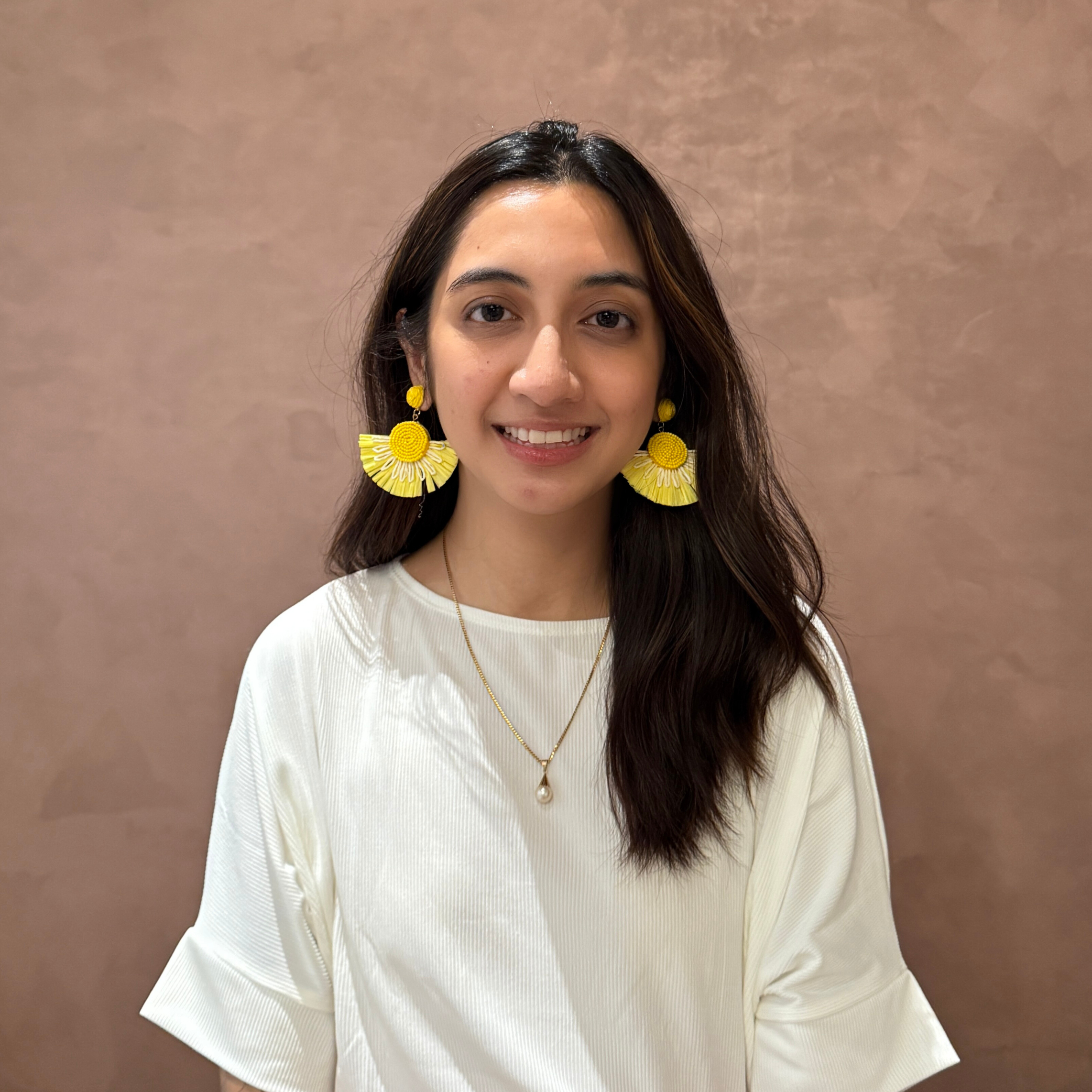 Writer: Alexandra Bichara