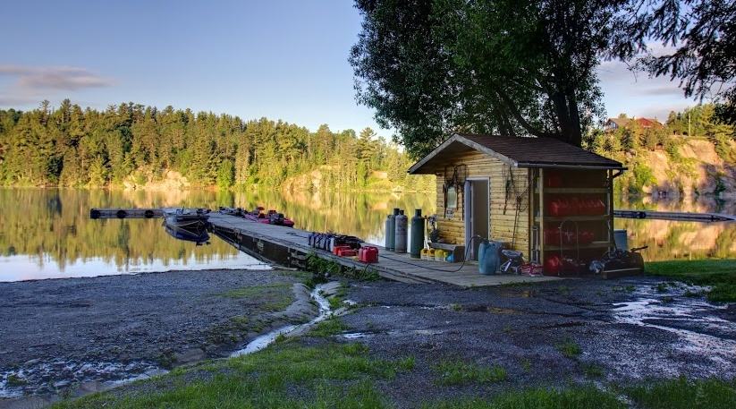 Forfaits de pêche au brochet — Tinker’s Places – Tinker’s Places