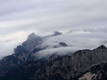 "You can't fall off a mountain": Han Shan's Cold Mountain Poems