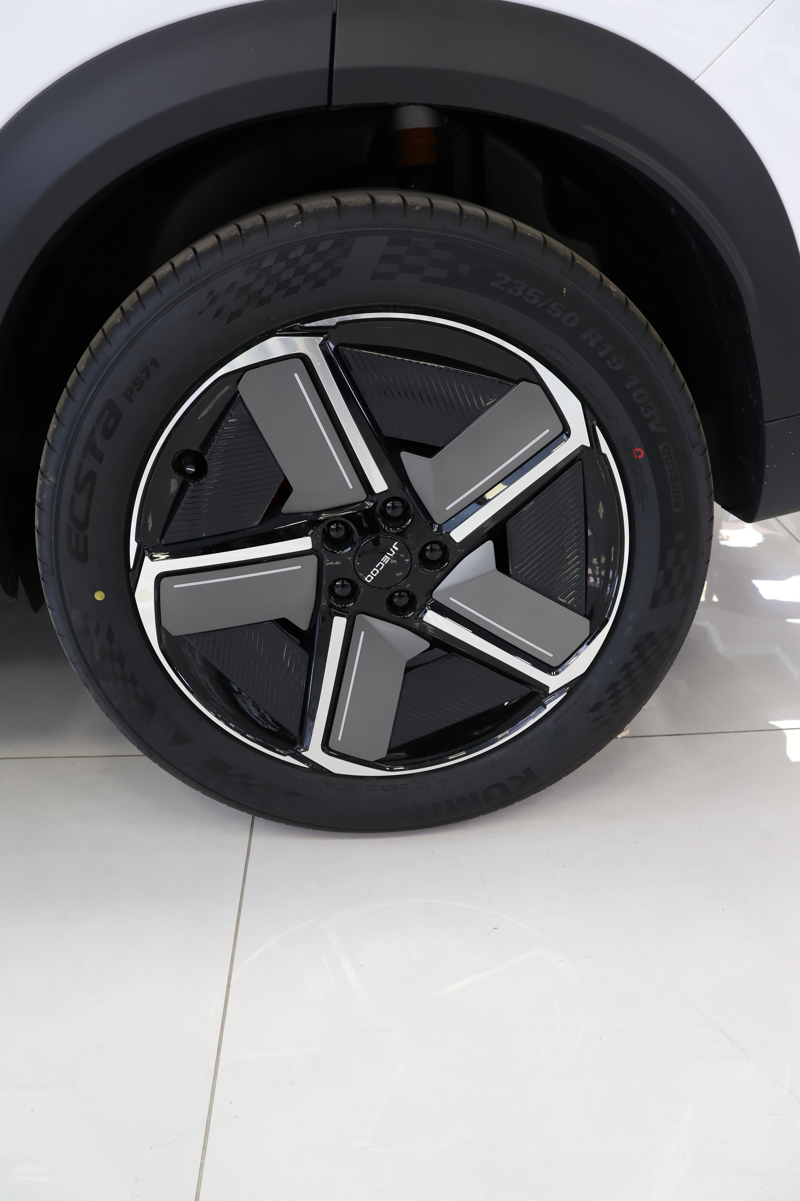 תמונות רכב JAECOO 7