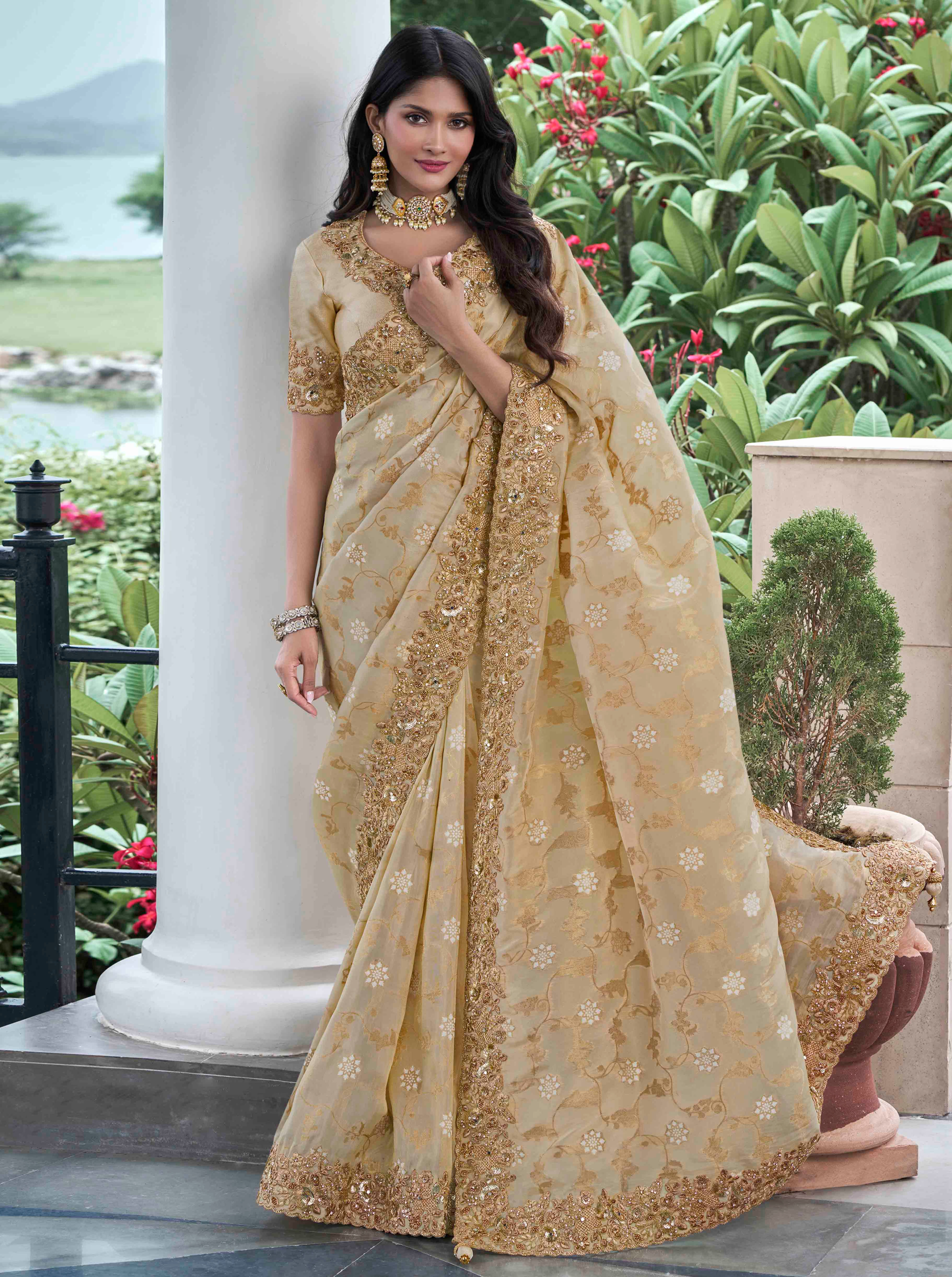 Bridal Sarees, Party Wear, Bollywood, Kanjivaram Saree, Net, Lehenga, Printed, Half Sarees, Chikankari, Bandhani, Georgette,