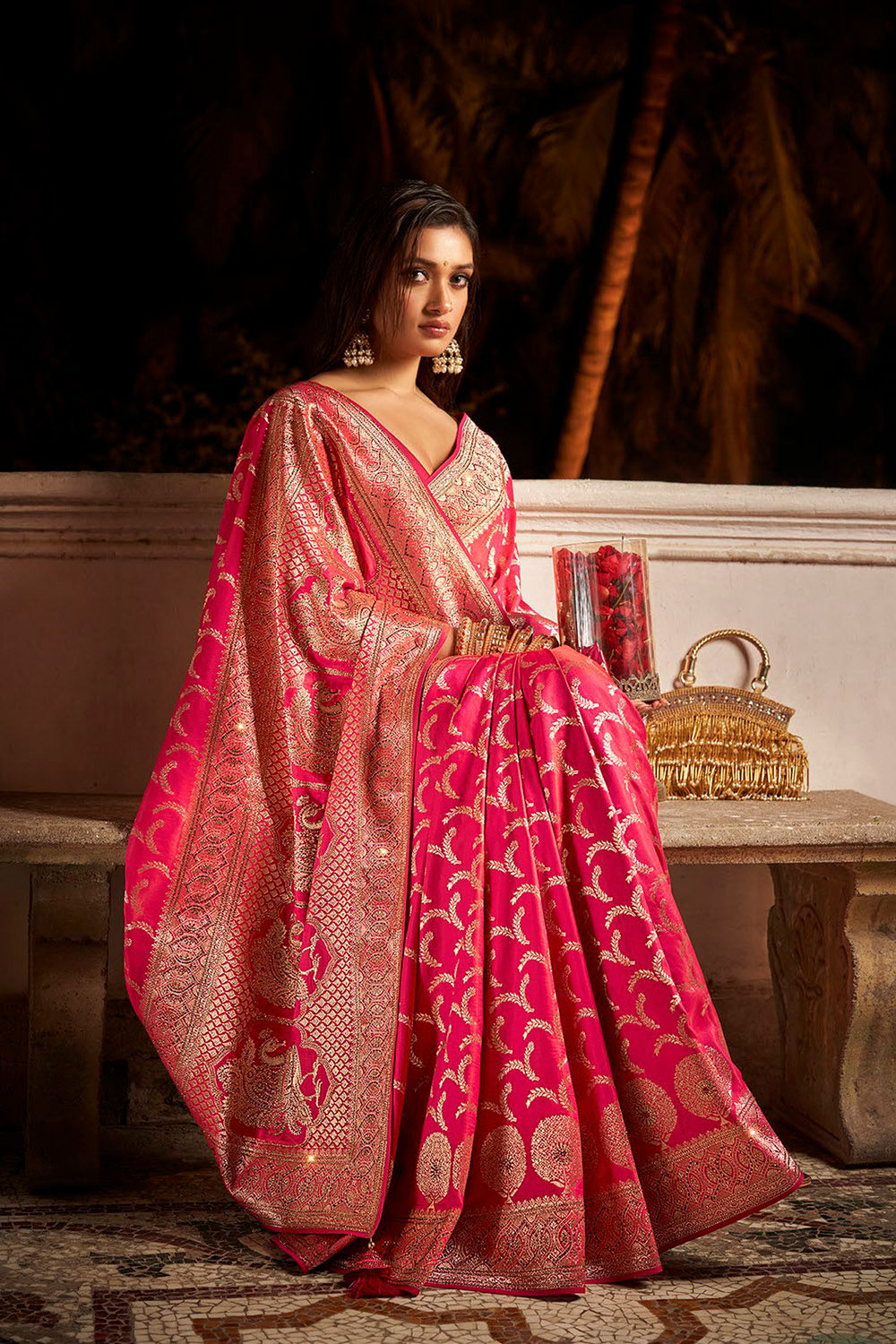 Bridal Sarees, Party Wear, Bollywood, Kanjivaram Saree, Net, Lehenga, Printed, Half Sarees, Chikankari, Bandhani, Georgette,