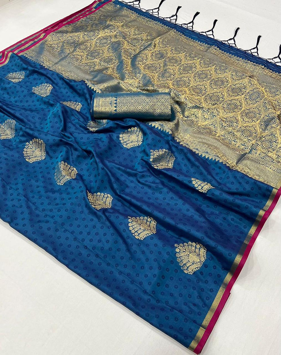 Thumbnail: Bridal Sarees, Party Wear, Bollywood, Kanjivaram Saree, Net, Lehenga, Printed, Half Sarees, Chikankari, Bandhani, Georgette,