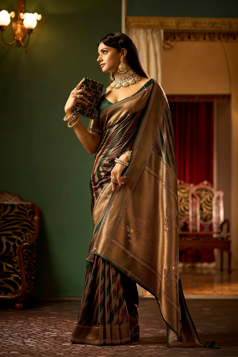 Bridal Sarees, Party Wear, Bollyood, Kanjivaram Saree, Net, Lehenga, Printed, Half Sarees, Chikankari, Bandhani, Georgette,