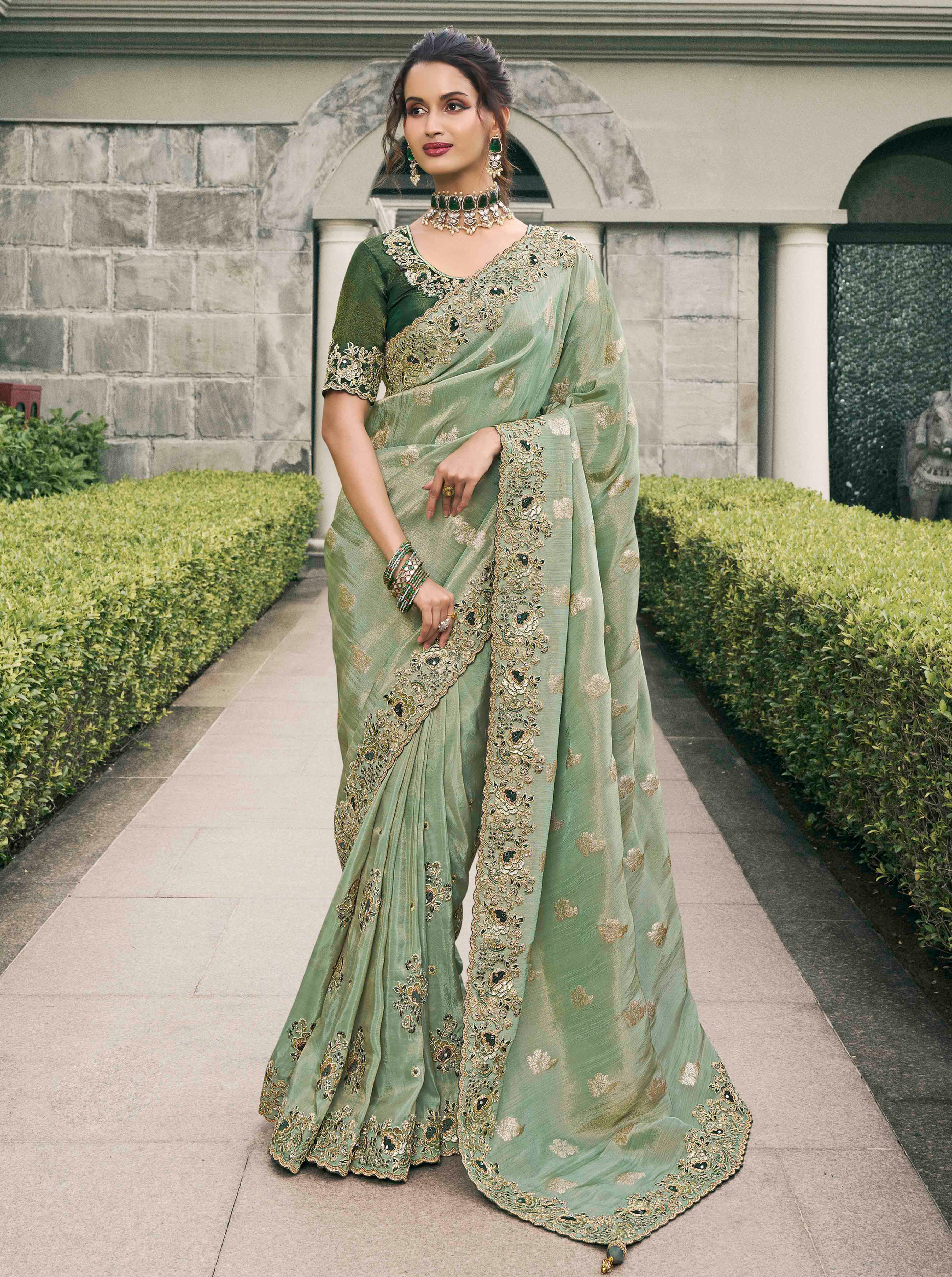 Bridal Sarees, Party Wear, Bollywood, Kanjivaram Saree, Net, Lehenga, Printed, Half Sarees, Chikankari, Bandhani, Georgette,