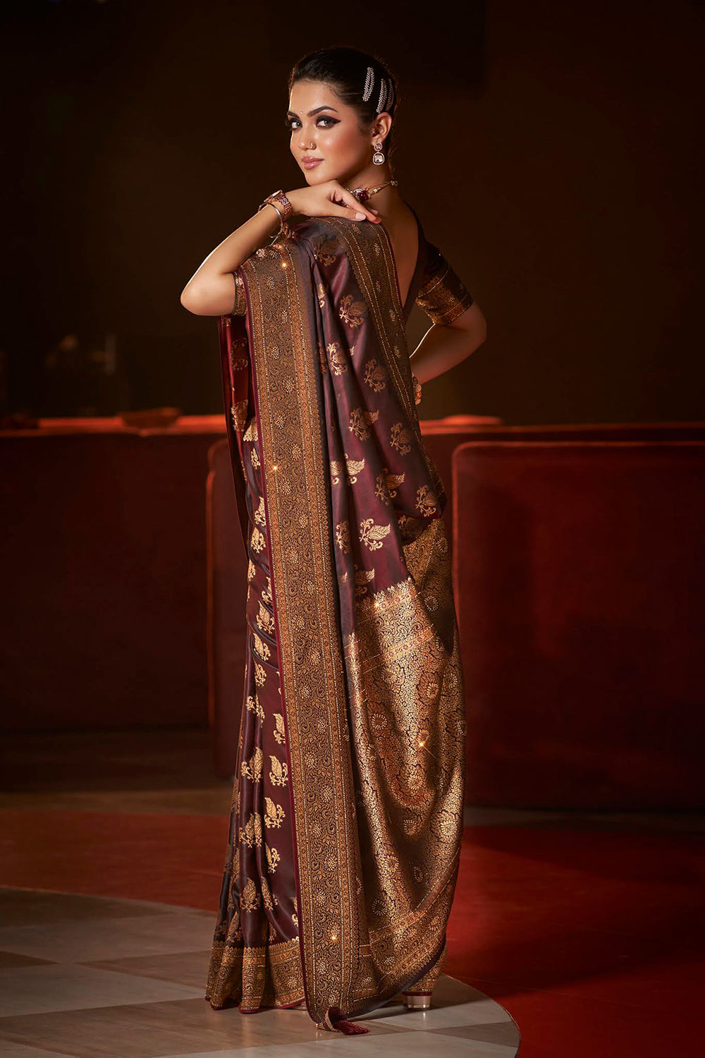 Bridal Sarees, Party Wear, Bollywood, Kanjivaram Saree, Net, Lehenga, Printed, Half Sarees, Chikankari, Bandhani, Georgette,