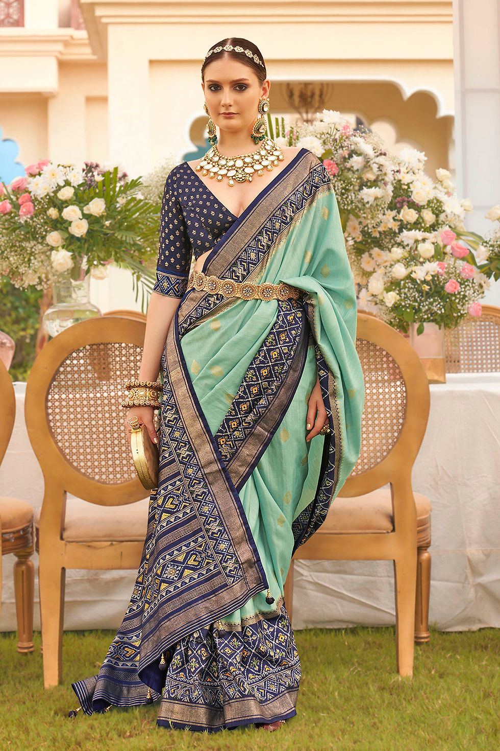 Latest Designer Saree for Women, Paithani Saree, Linen Saree, Kashmiri Sarees, Saree Blouse, Sarees for Indian Weddings, Red