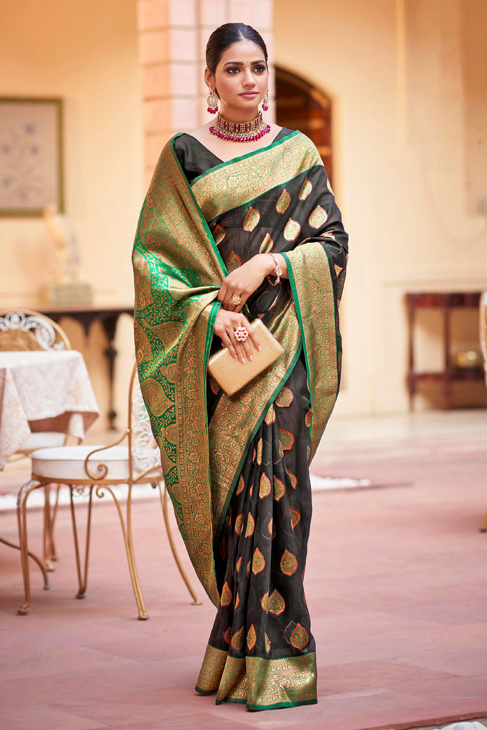Bridal Sarees, Party Wear, Bollywood, Kanjivaram Saree, Net, Lehenga, Printed, Half Sarees, Chikankari, Bandhani, Georgette,