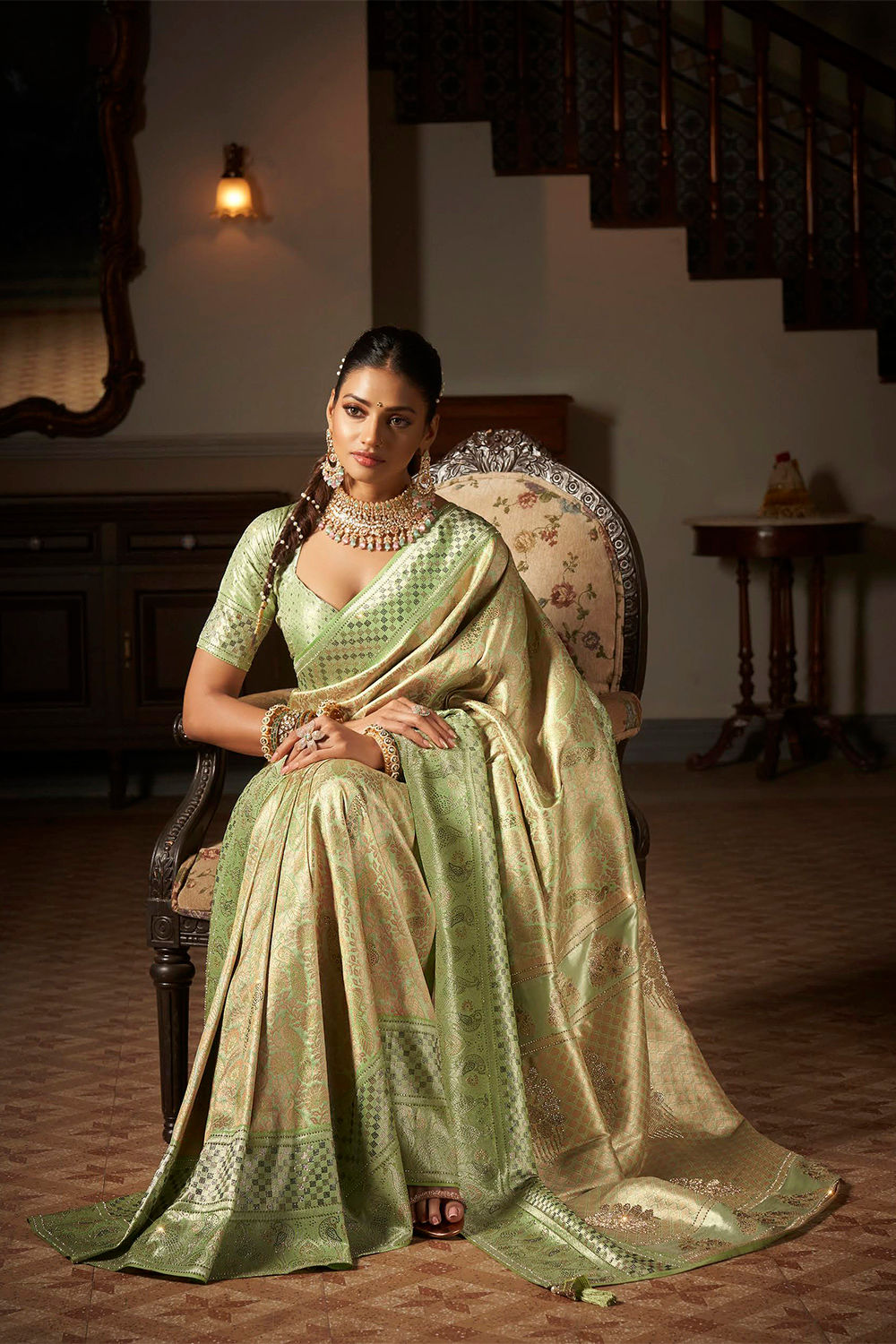 Bridal Sarees, Party Wear, Bollyood, Kanjivaram Saree, Net, Lehenga, Printed, Half Sarees, Chikankari, Bandhani, Georgette,