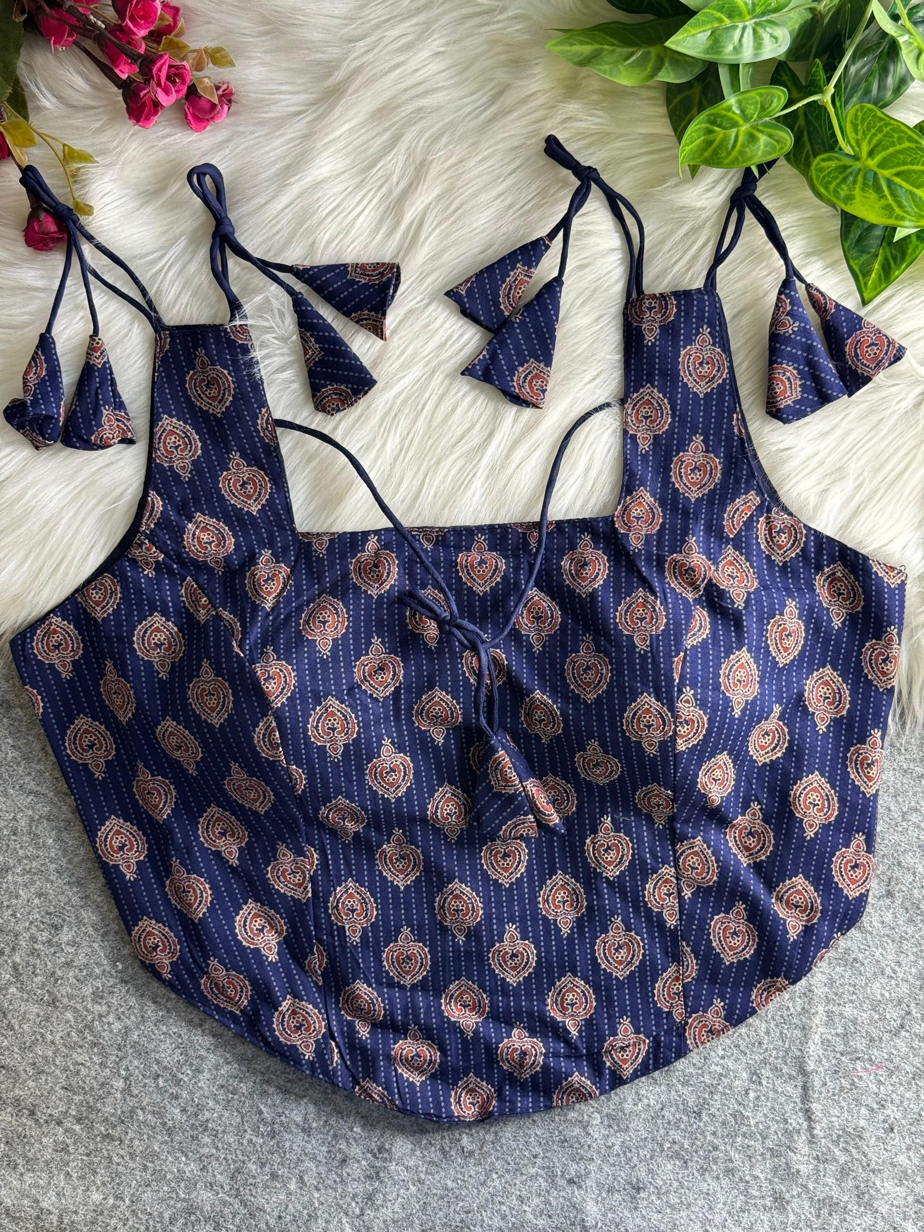 Latest Blouse Designs, Blouse Designs For Silk Saree,Blouse Models For Silk Saree,Saree Blouse Designs,