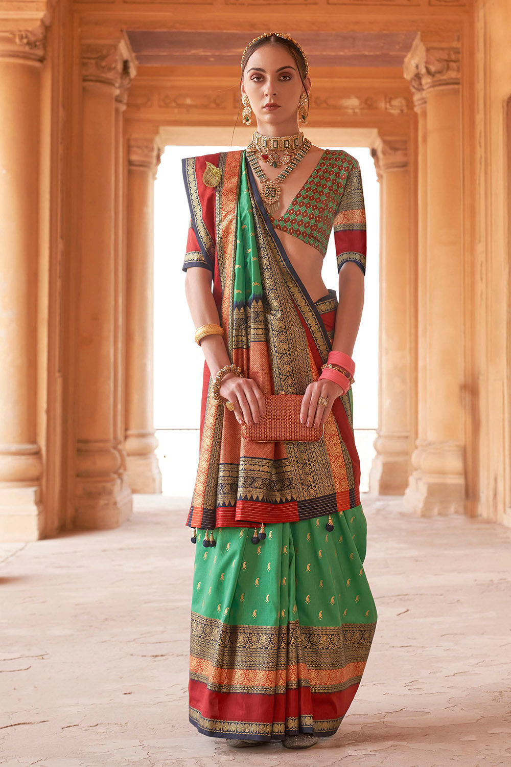 Bridal Sarees, Party Wear, Bollywood, Kanjivaram Saree, Net, Lehenga, Printed, Half Sarees, Chikankari, Bandhani, Georgette,