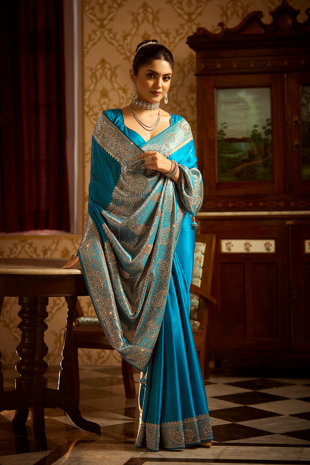 Latest Designer Saree for Women, Paithani Saree, Linen Saree, Kashmiri Sarees, Saree Blouse, Sarees for Indian Weddings, Red