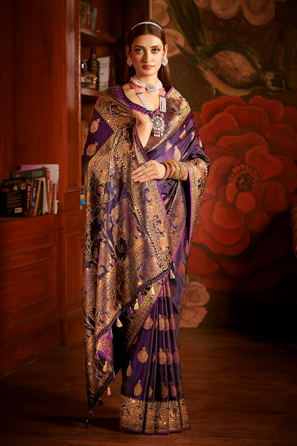 Bridal Sarees, Party Wear, Bollywood, Kanjivaram Saree, Net, Lehenga, Printed, Half Sarees, Chikankari, Bandhani, Georgette,