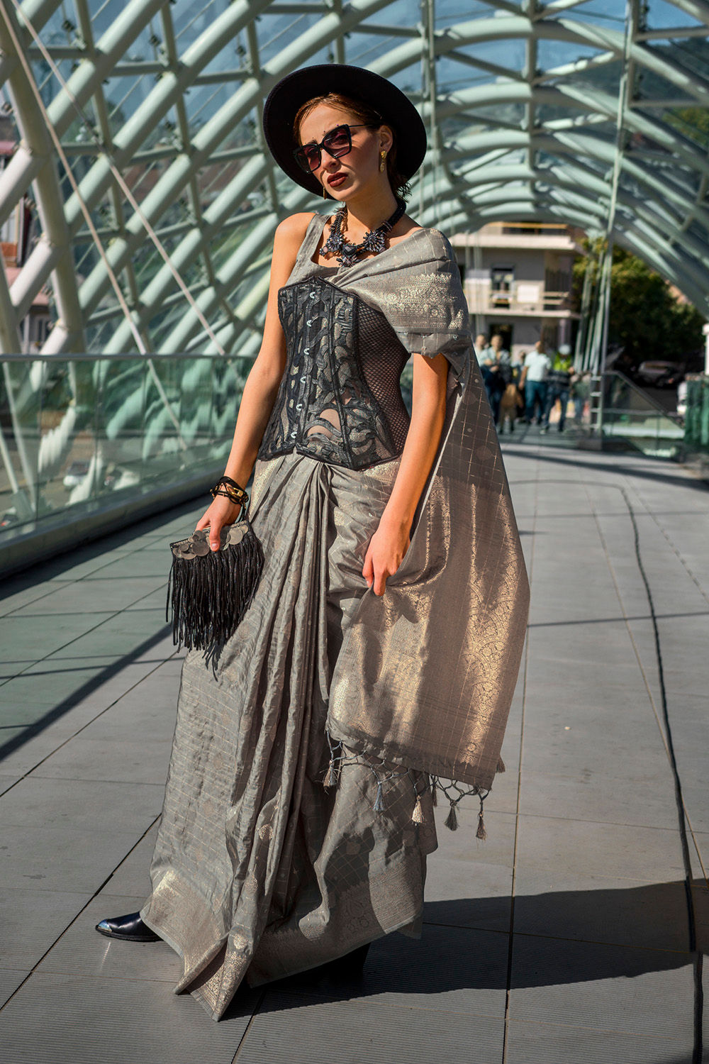 Bridal Sarees, Party Wear, Bollywood, Kanjivaram Saree, Net, Lehenga, Printed, Half Sarees, Chikankari, Bandhani, Georgette,