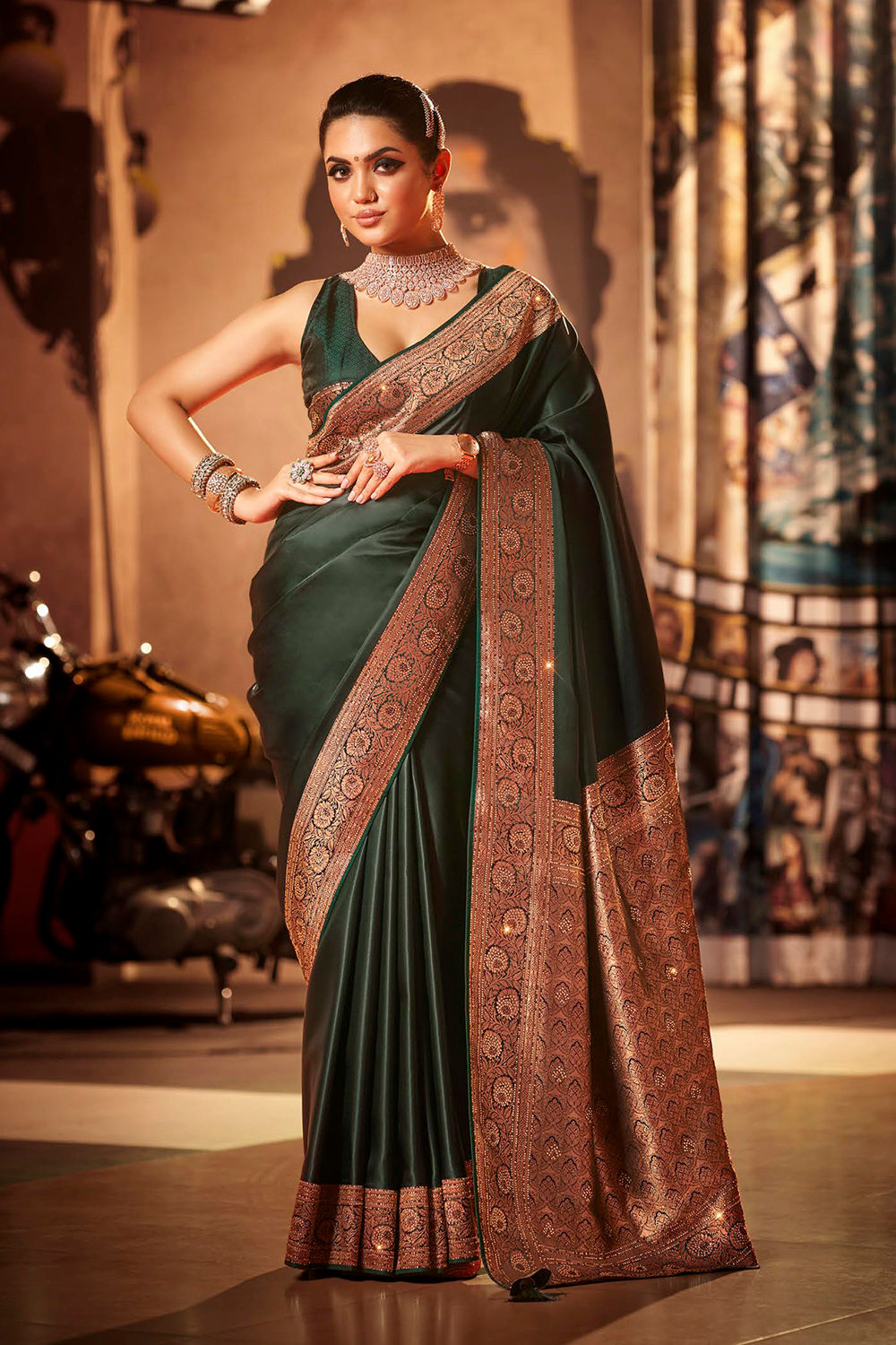 Purple Sari, Bridal Sarees, Party Wear, Banarasi Saree, Net, Lehenga, Printed, Half Sarees, Chikankari, Bandhani, Georgette,