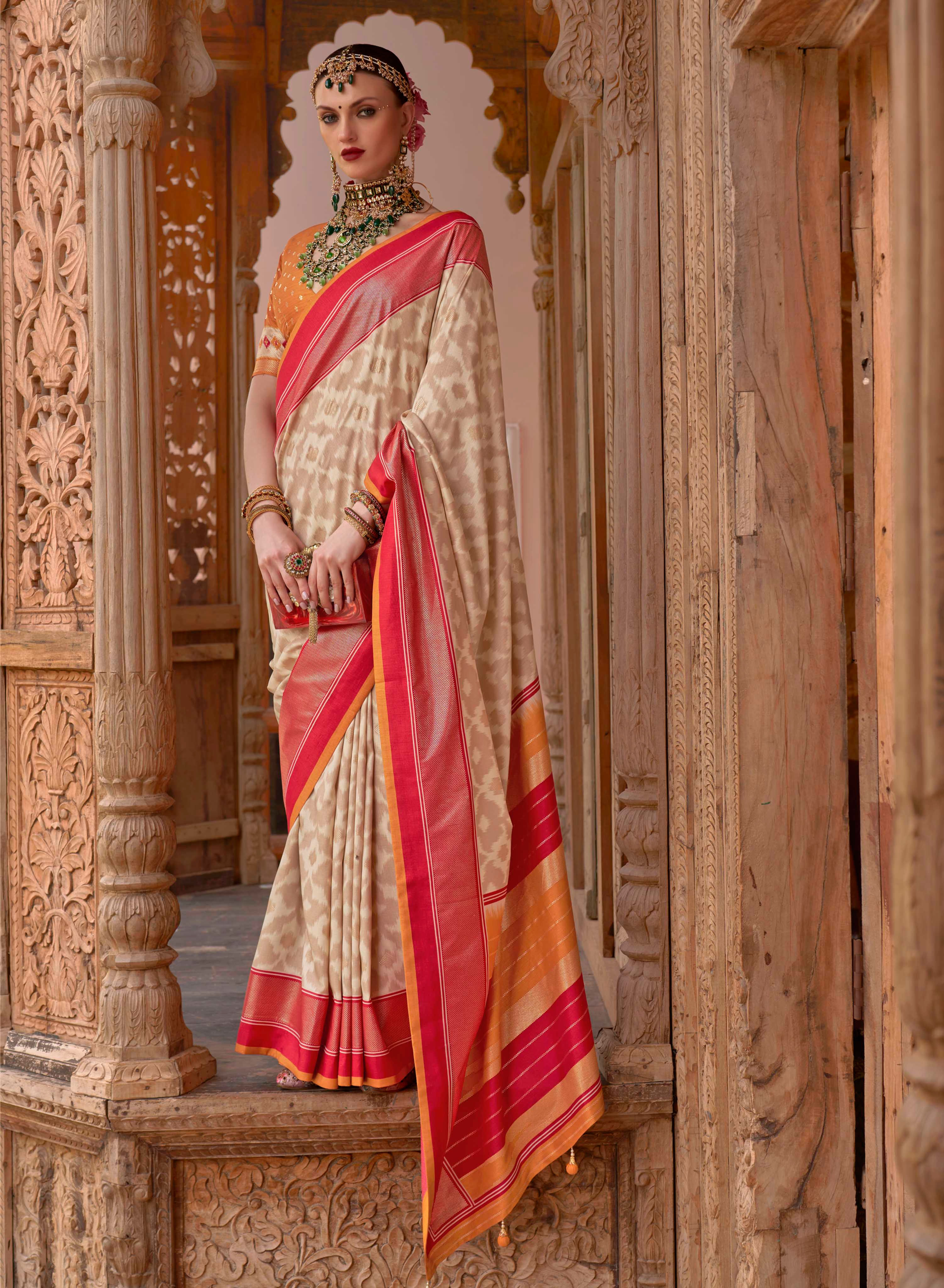 Bridal Sarees, Party Wear, Bollywood, Kanjivaram Saree, Net, Lehenga, Printed, Half Sarees, Chikankari, Bandhani, Georgette,