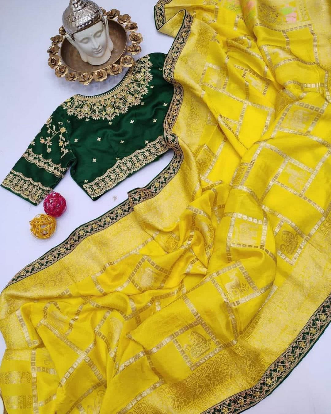 Bridal Sarees, Party Wear, Bollywood, Kanjivaram Saree, Net, Lehenga, Printed, Half Sarees, Chikankari, Bandhani, Georgette,