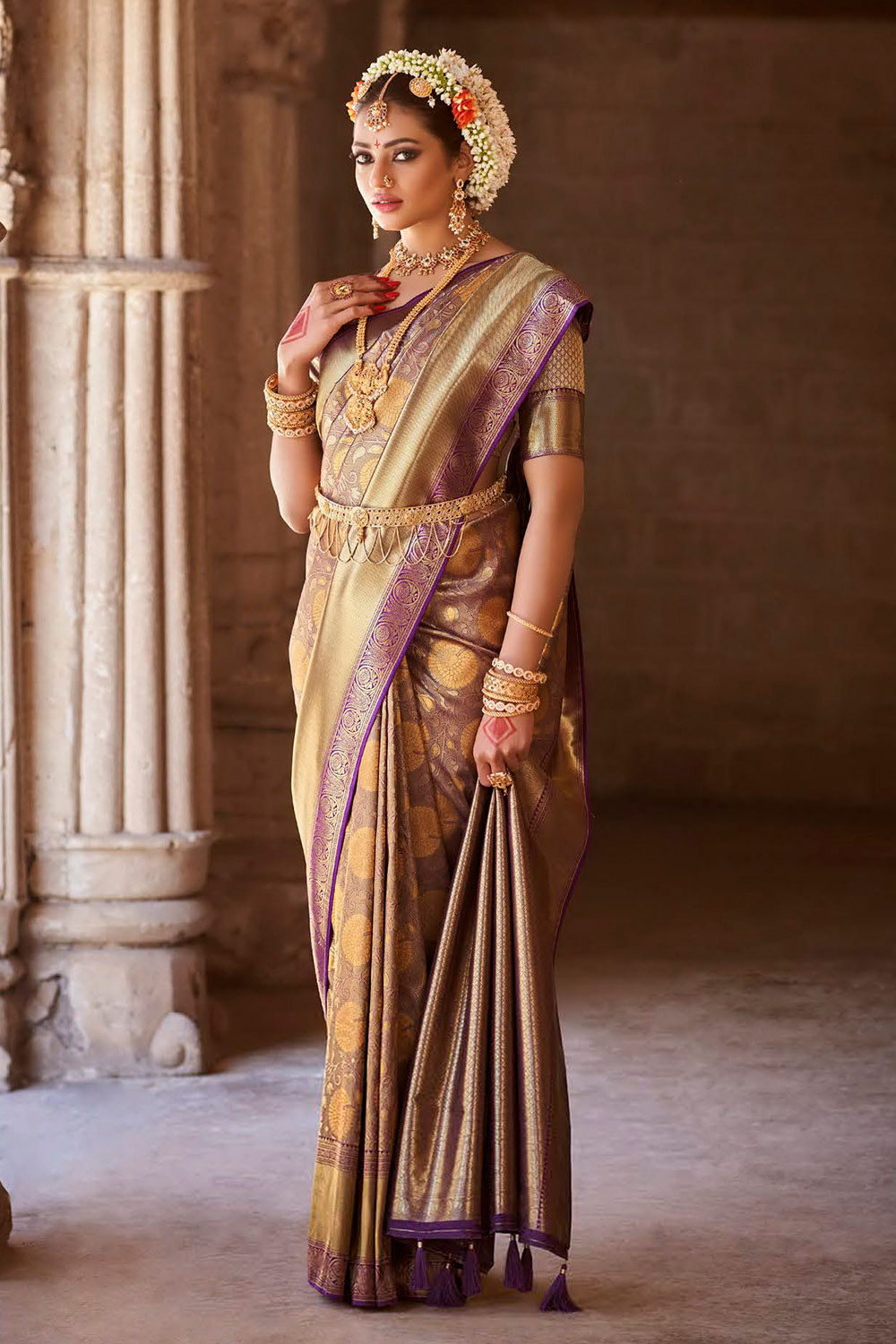 Bridal Sarees, Party Wear, Bollywood, Kanjivaram Saree, Net, Lehenga, Printed, Half Sarees, Chikankari, Bandhani, Georgette,