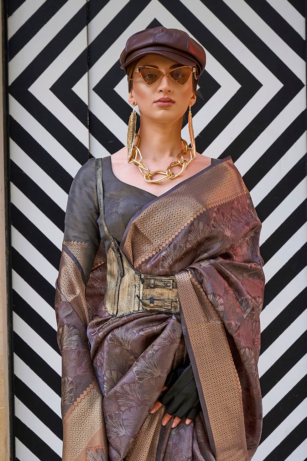 Bridal Sarees, Party Wear, Bollywood, Kanjivaram Saree, Net, Lehenga, Printed, Half Sarees, Chikankari, Bandhani, Georgette,