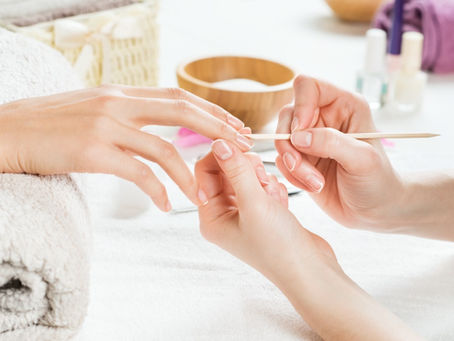 Keep Nails and Skin Healthy in Harsh Winter Weather