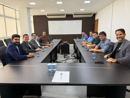 DIRETORIA EXECUTIVA DA SINDUSCON ANÁPOLIS SE REUNE COM EQUIPE DA SECRETARIA MUNICIPAL DE ECONOMIA DE ANÁPOLIS