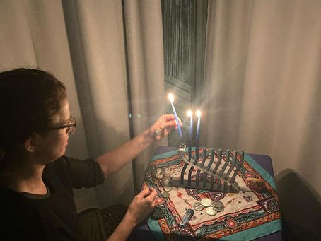 הגיגים על אור ביום המפנה החורפי