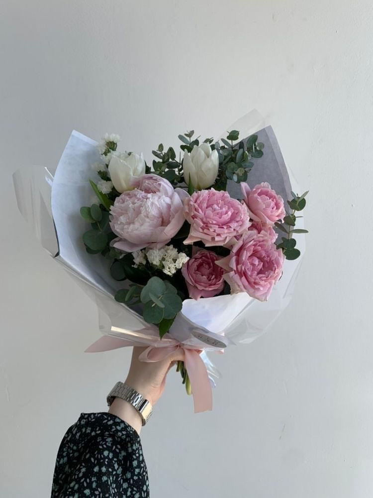 Thumbnail: Medium Bouquet