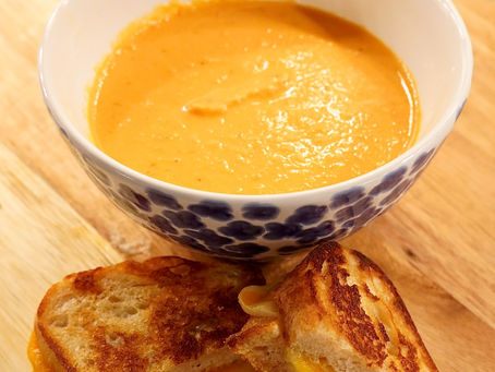 Creamy Tomato Carrot Soup