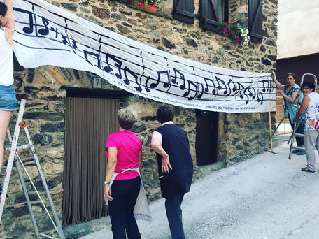 El carrer de la Guardiola guanya el Concurs de Carrers de la Festa del Roser