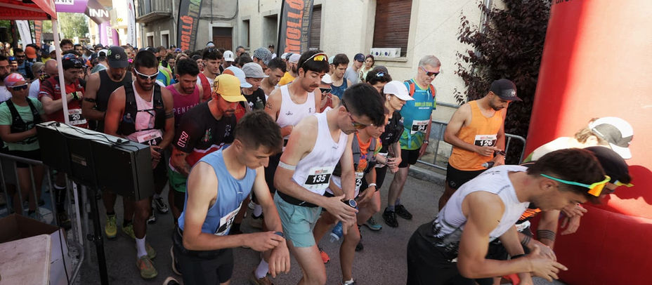 Edu Rodés i Anna Tarasova (25 km) i Alfonso Guillén i Mirian Borjas (11 km) guanyen la Molló Trail 2026