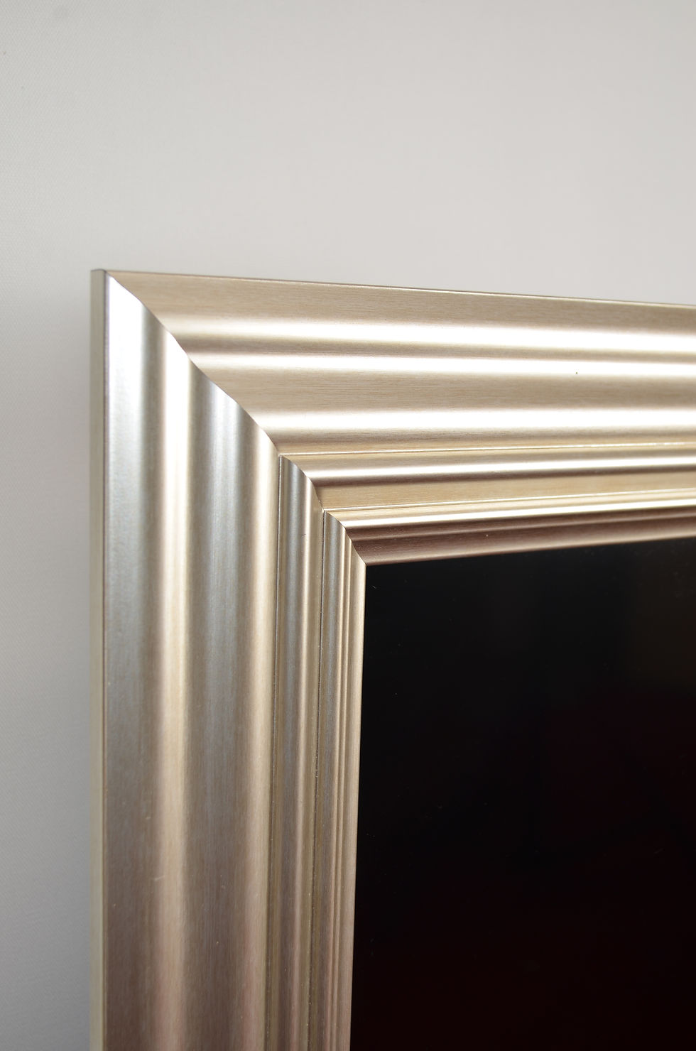 Thumbnail: Romily -  Champaigne Silver TV Frame