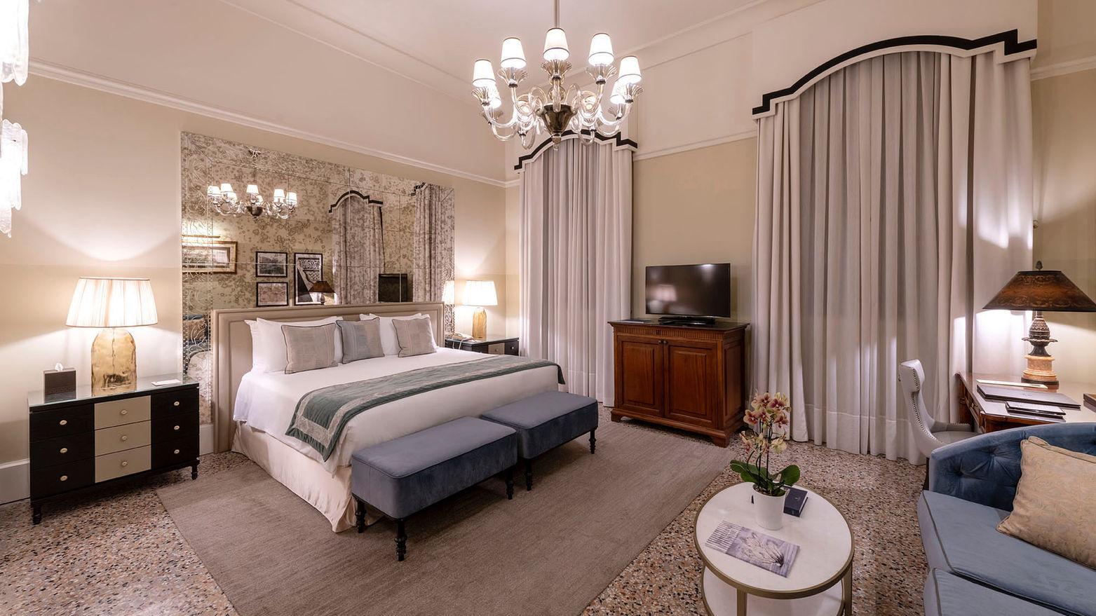 VENICE SUITE
A vision of timeless elegance, the Venice Suite is decorated with classic furnishings and luxurious textiles, including plush platinum carpeting and silk wallcoverings. The peaceful setting is enhanced by captivating views of the palace’s idyllic gardens and historic courtyard.
With its spacious layout and welcoming foyer, the suite is particularly popular with families.
Designed with your comfort and convenience in mind, it features a separate entrance area and living room, along with a walk-in closet to help you settle in during your stay. An extra bed is also available upon request to ensure a comfortable stay for an additional guest.
Sofa bed is available in the room to ensure a comfortable stay for an additional guest.
85SQM / 914SQF Garden or Courtyard View