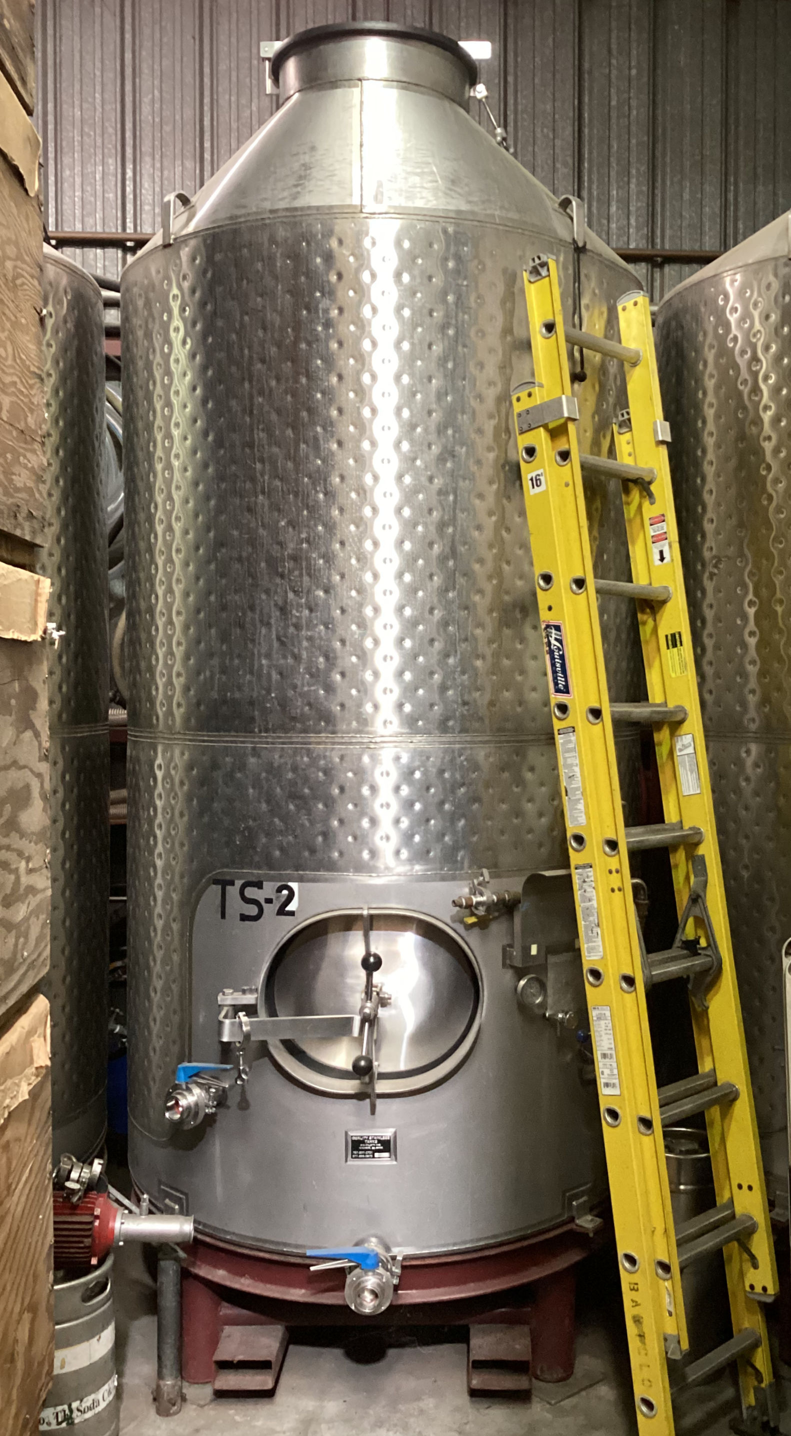 (3) x 1060 Closed Top | EQ2