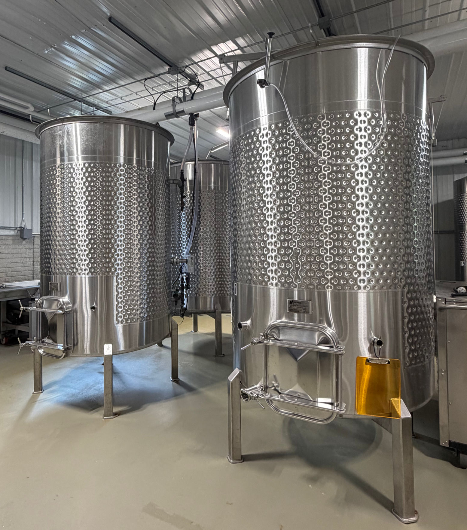 (2) x 850g VC Tanks | BHS2
