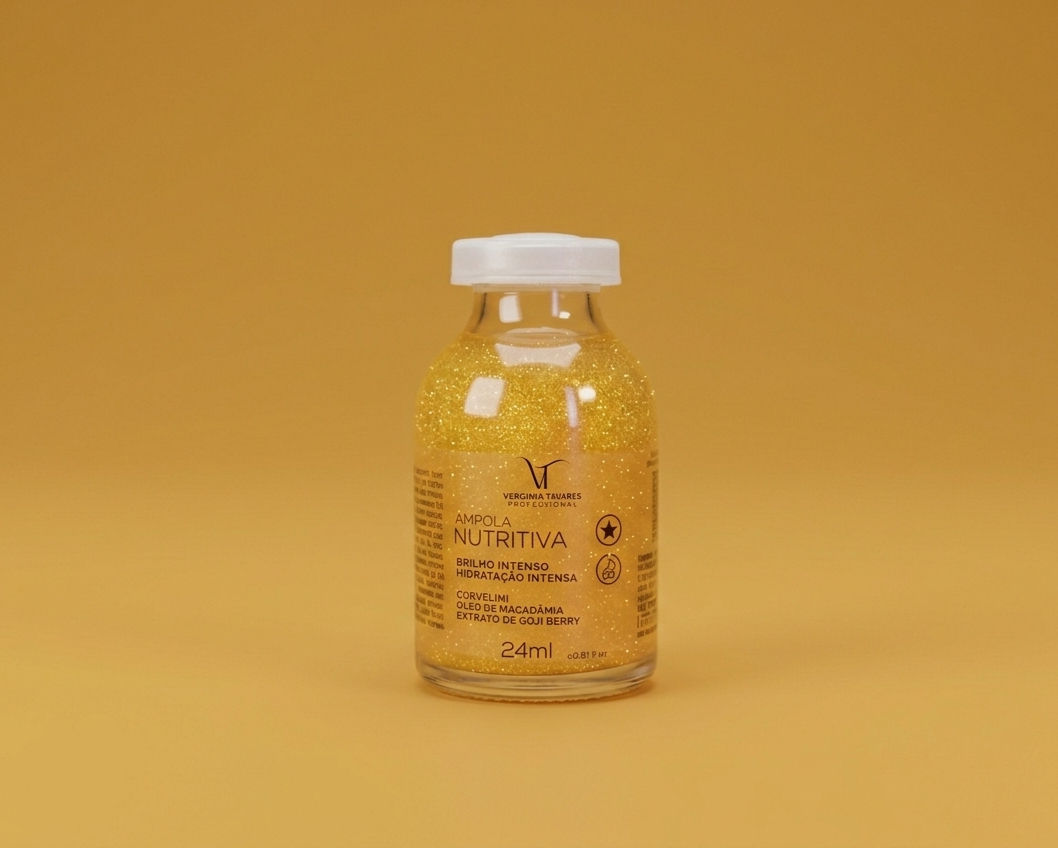 Uma ampola de vidro centralizada contendo um líquido amarelo dourado vibrante e brilhante.