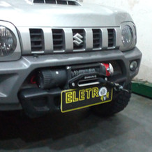 Mesa de Guincho no Jimny