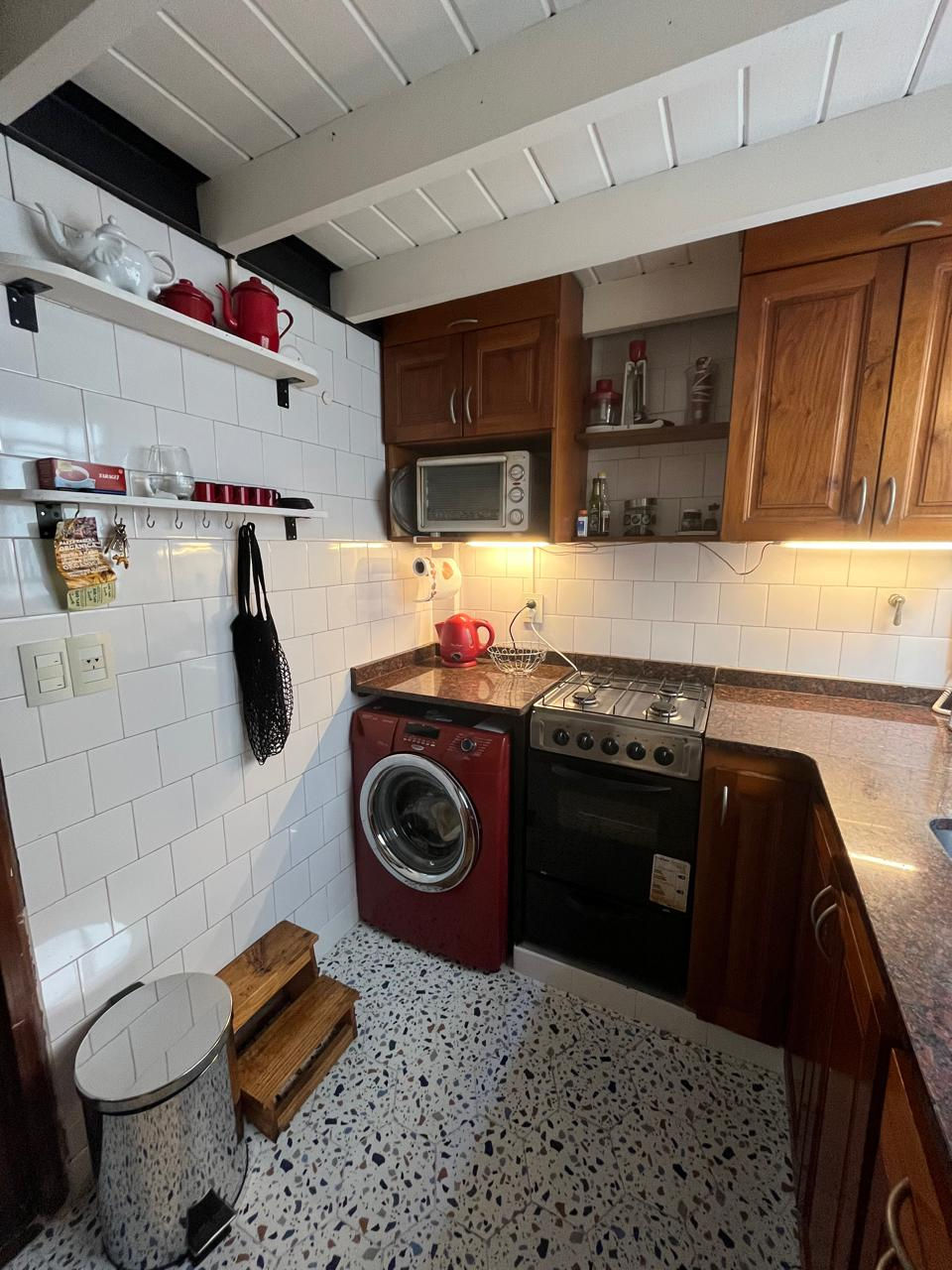 Miniatura: Alquiler Departamento con Balcón en San Telmo