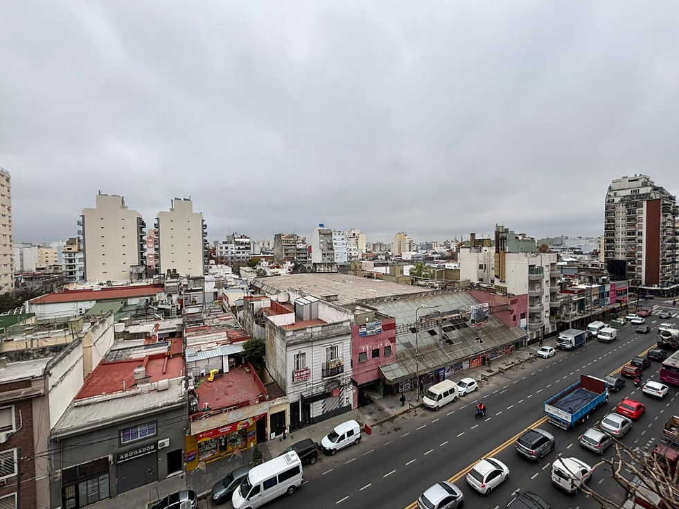 Miniatura: Venta Departamento 3 Ambientes con Balcón en Flores