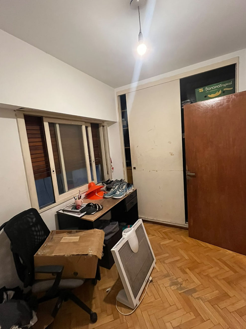 Miniatura: Venta Departamento 4 Ambientes con Balcón en Caballito