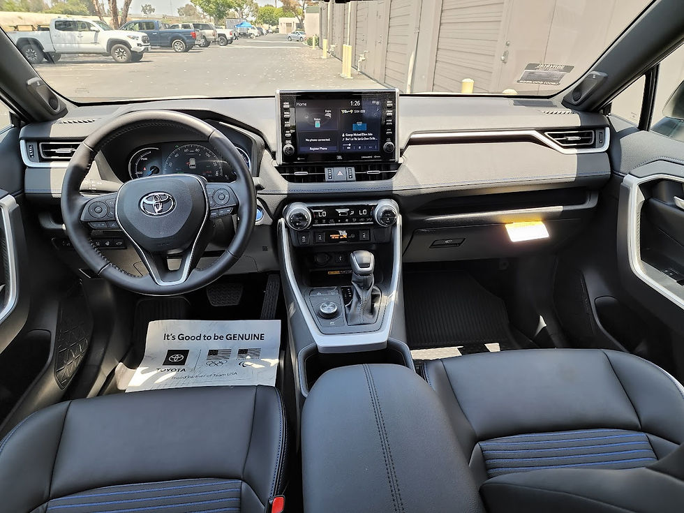 Thumbnail: 2022 Toyota RAV4 XSE Hybrid