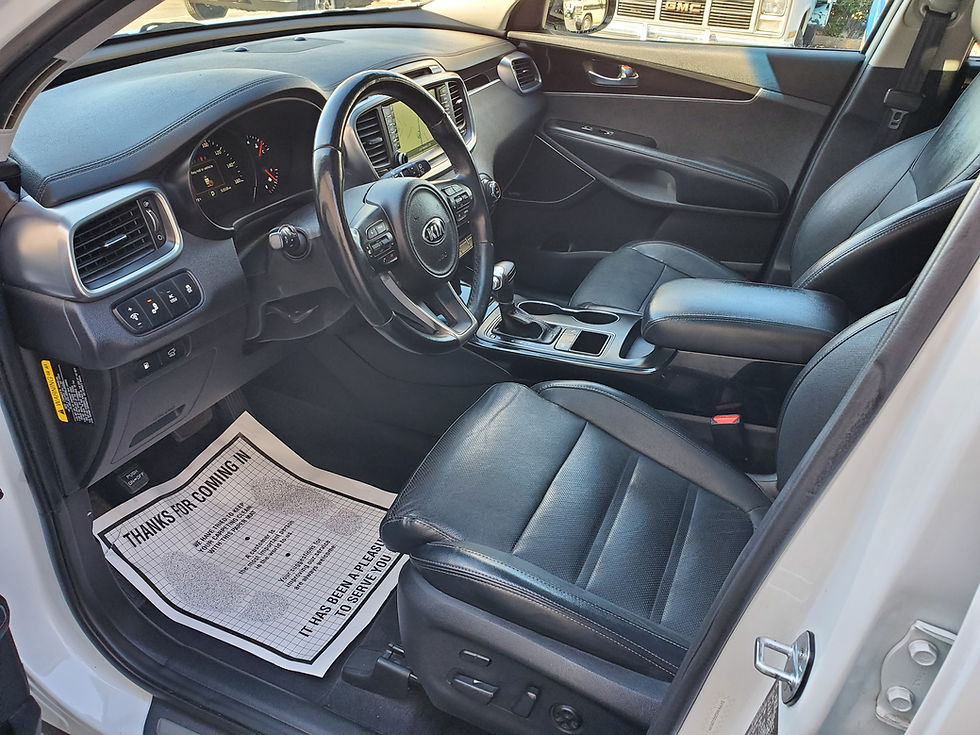 Thumbnail: 2016 Kia Sorento SX V6
